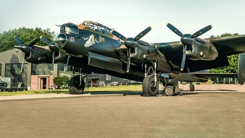 Guy Martin's Lancaster Bomber (2021)