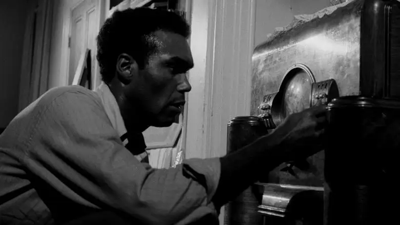 Starz Presents Zombie Mania (2008)