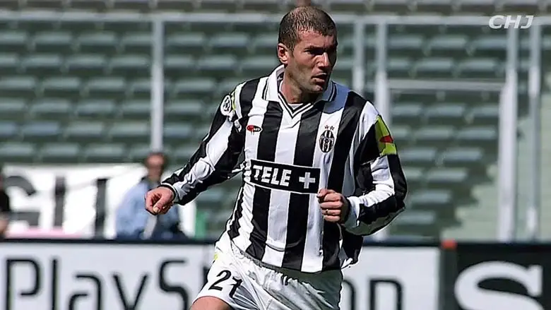 Zinedine Zidane. Comme Dans Un Reve (2002)
