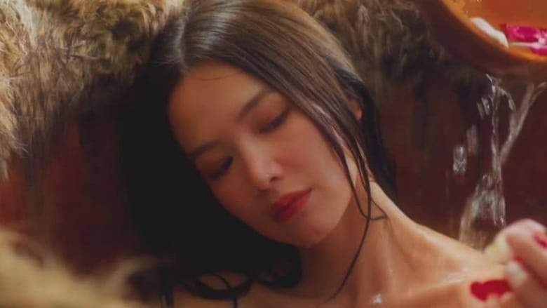 Unparalleled Mulan (2020)