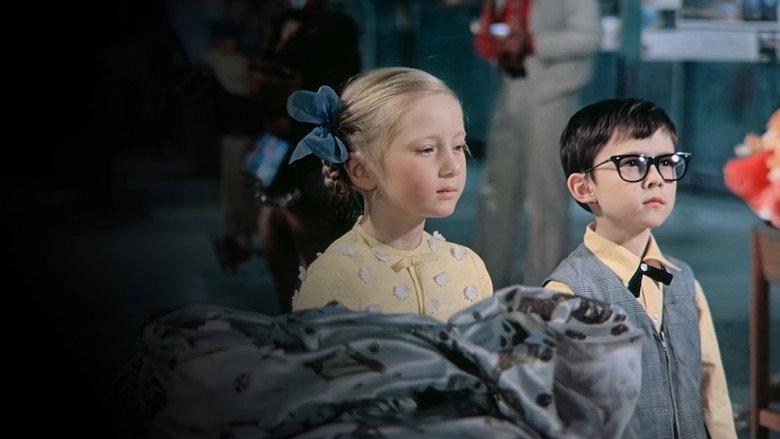 New Year's Adventures Of Masha And Vitia (1975)