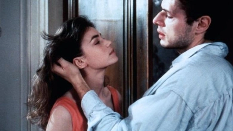 The Public Woman (1984)
