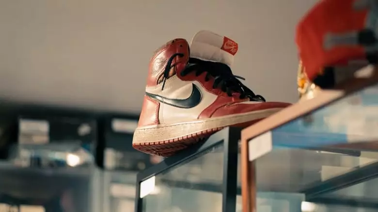 One Man And His Shoes (2020)