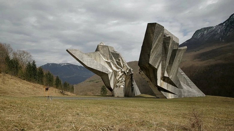 Monument (2015)