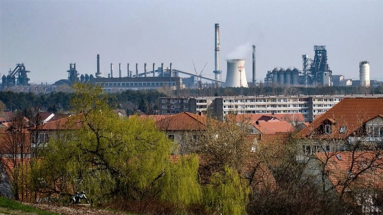 Das Schwalbennest (2004)