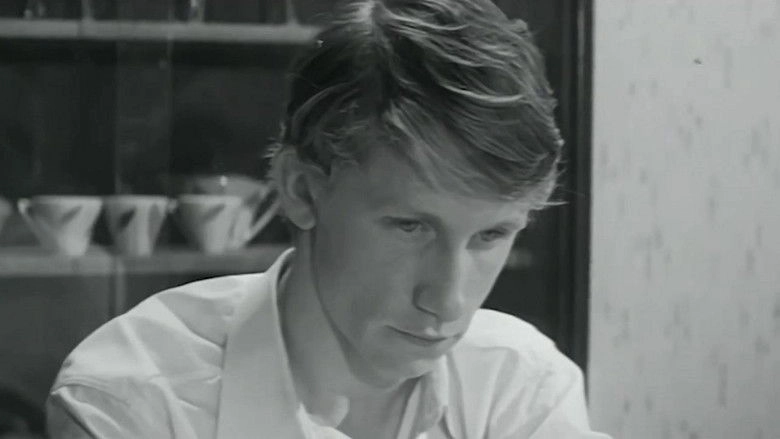 Minuta Molchaniya (1971)