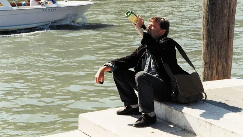 Monday Morning (2002)