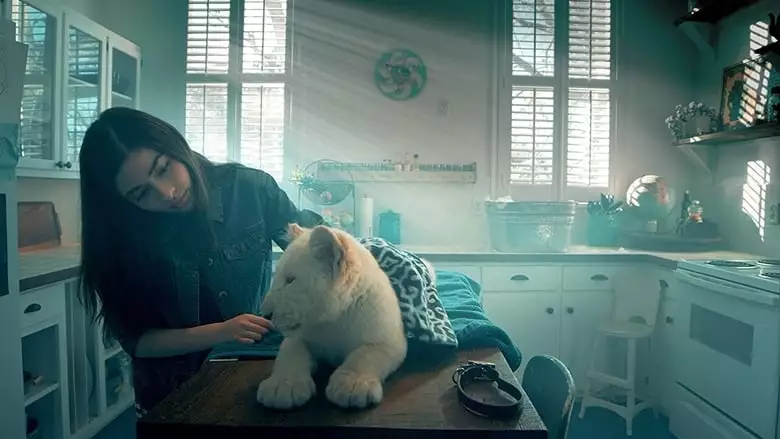 Lena And Snowball (2021)