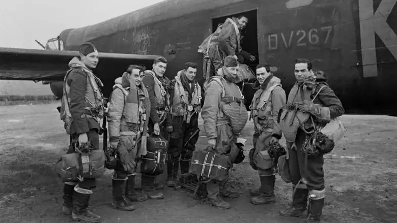 Guy Martin's Lost WW2 Bomber (2024)