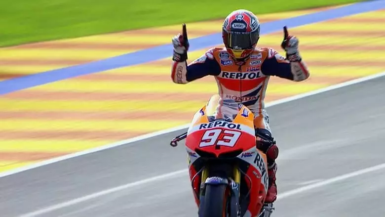 Hitting The Apex (2015)