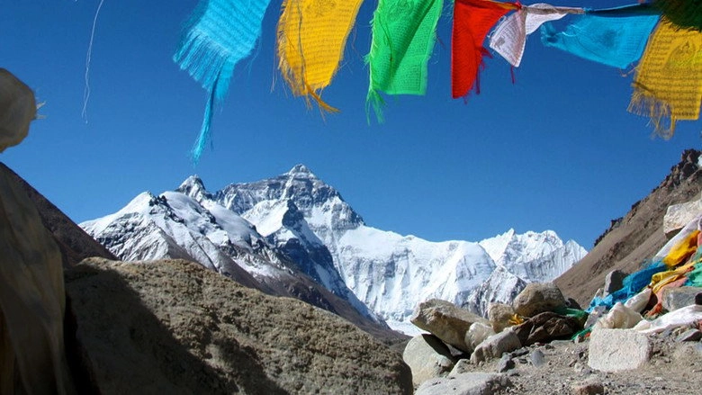 Under The Eye Of Qomolangma (1981)