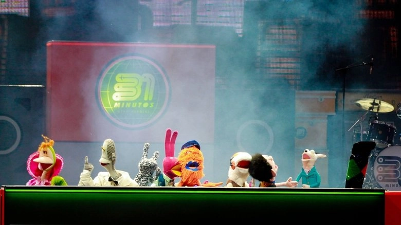 31 Minutos: Gira Mundial (2012)