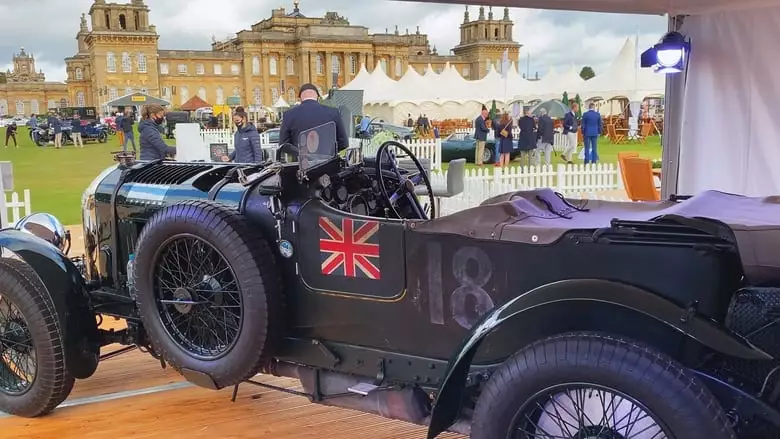 Quintessentially British (2022)