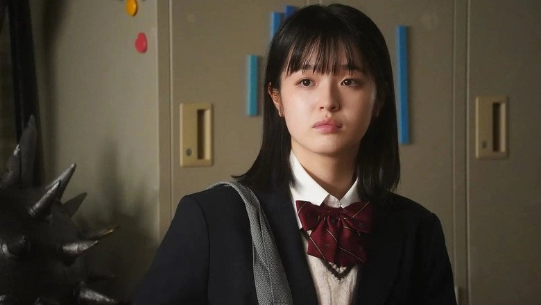 Lapis Lazuli And Crystals Shine When Illuminated (2022)