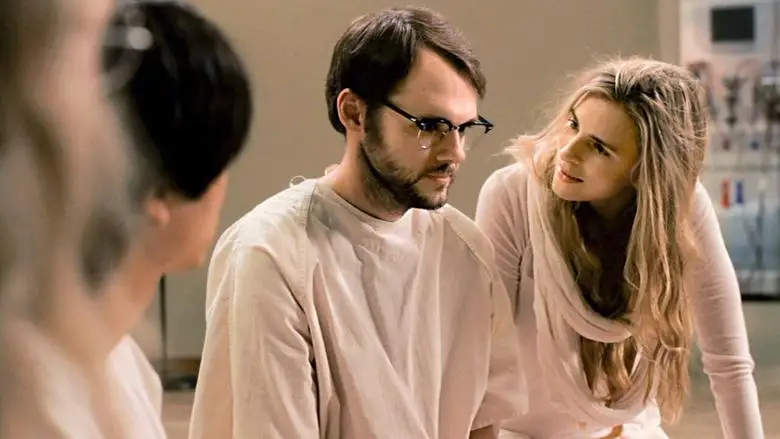Sound Of My Voice (2011)