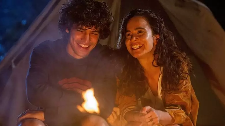Eduardo And Monica (2022)