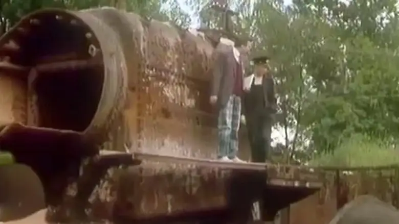 Russkiy Parovoz (1995)