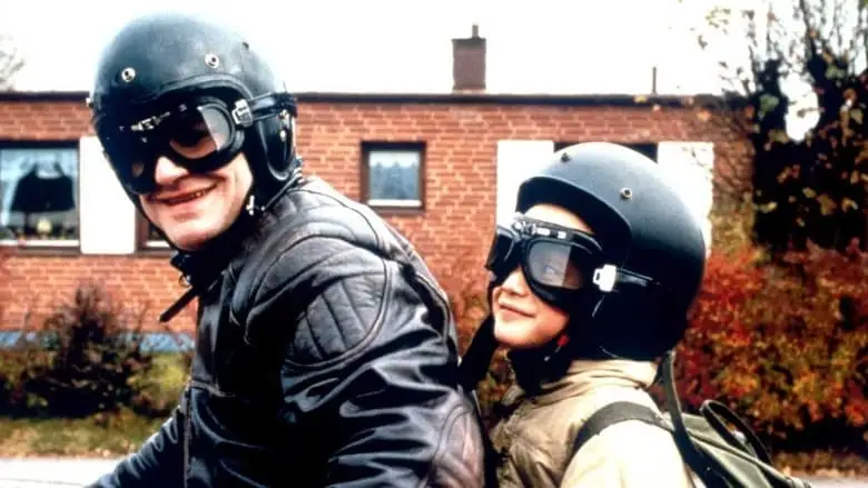 Tsatsiki, Mum And The Policeman (1999)