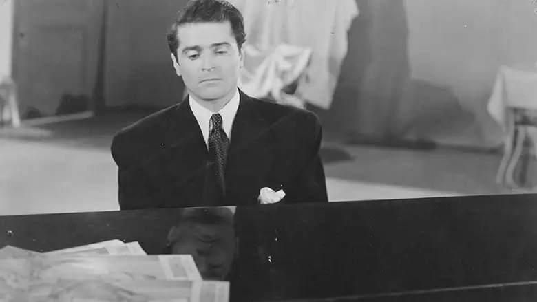 Voice In The Wind (1944)