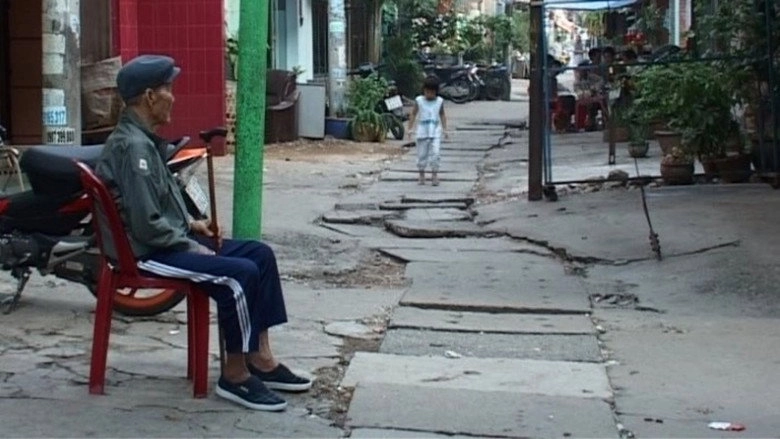 Truong Tien Alley (2009)