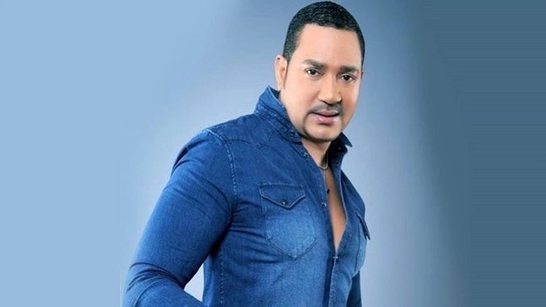 Frank Reyes: Let Me Into You (2002)