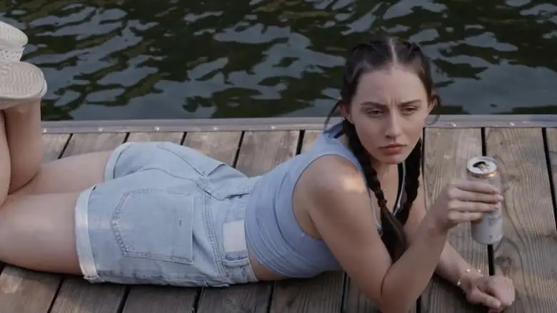 Float (2022)