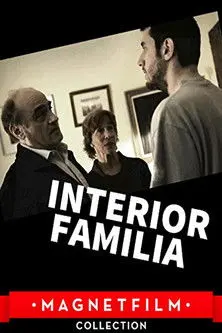 Interior. Familia (2014)