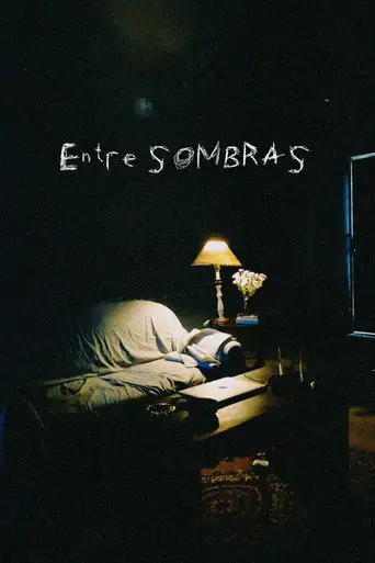 Entre sombras (2022)