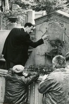 Express Information (1994)